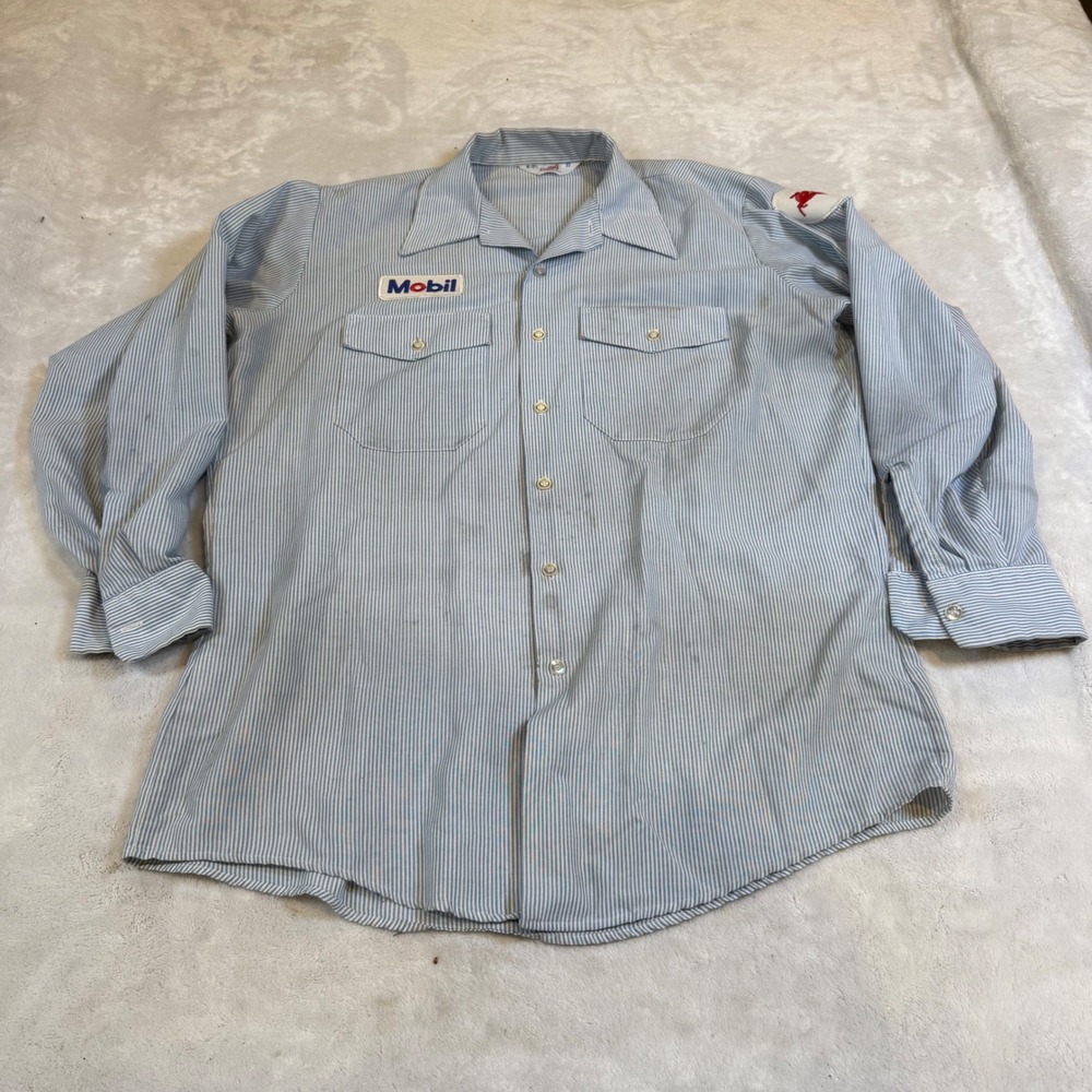 Vintage Unitog Mobil Gas Station Work Shirt Blue Pinstripe Pegasus Patch USA